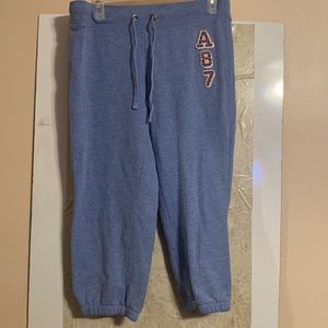 Aeropostale capri joggers